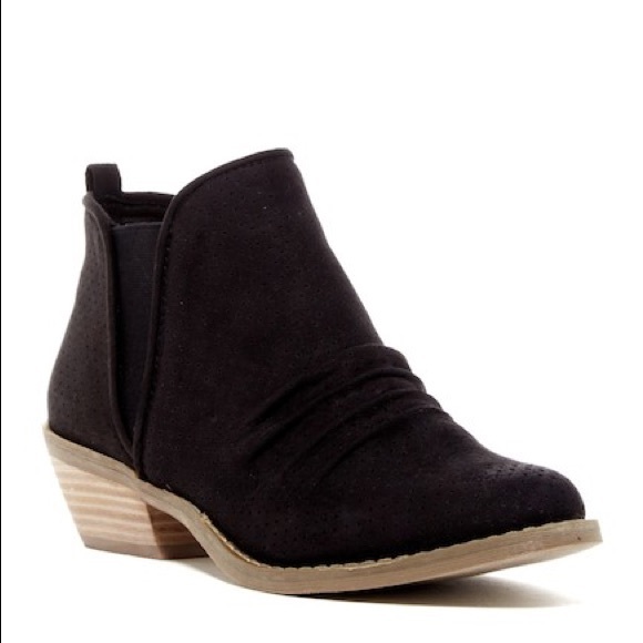 report footwear drewe perforated bootie